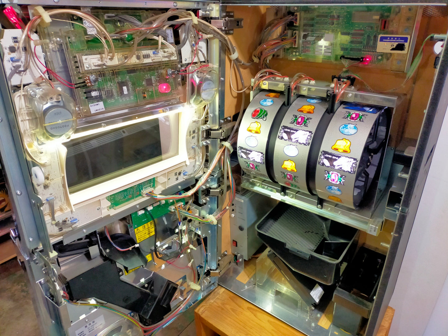 【サテライト】 パチスロ実機 喰霊-零- 5号機 【発送不可】