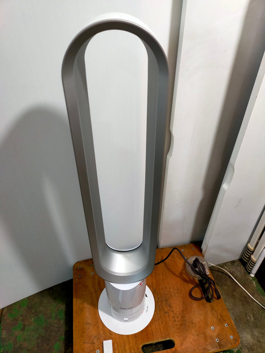 【サテライト】 タワーファン ダイソン Dyson Cool AM07  2022年製