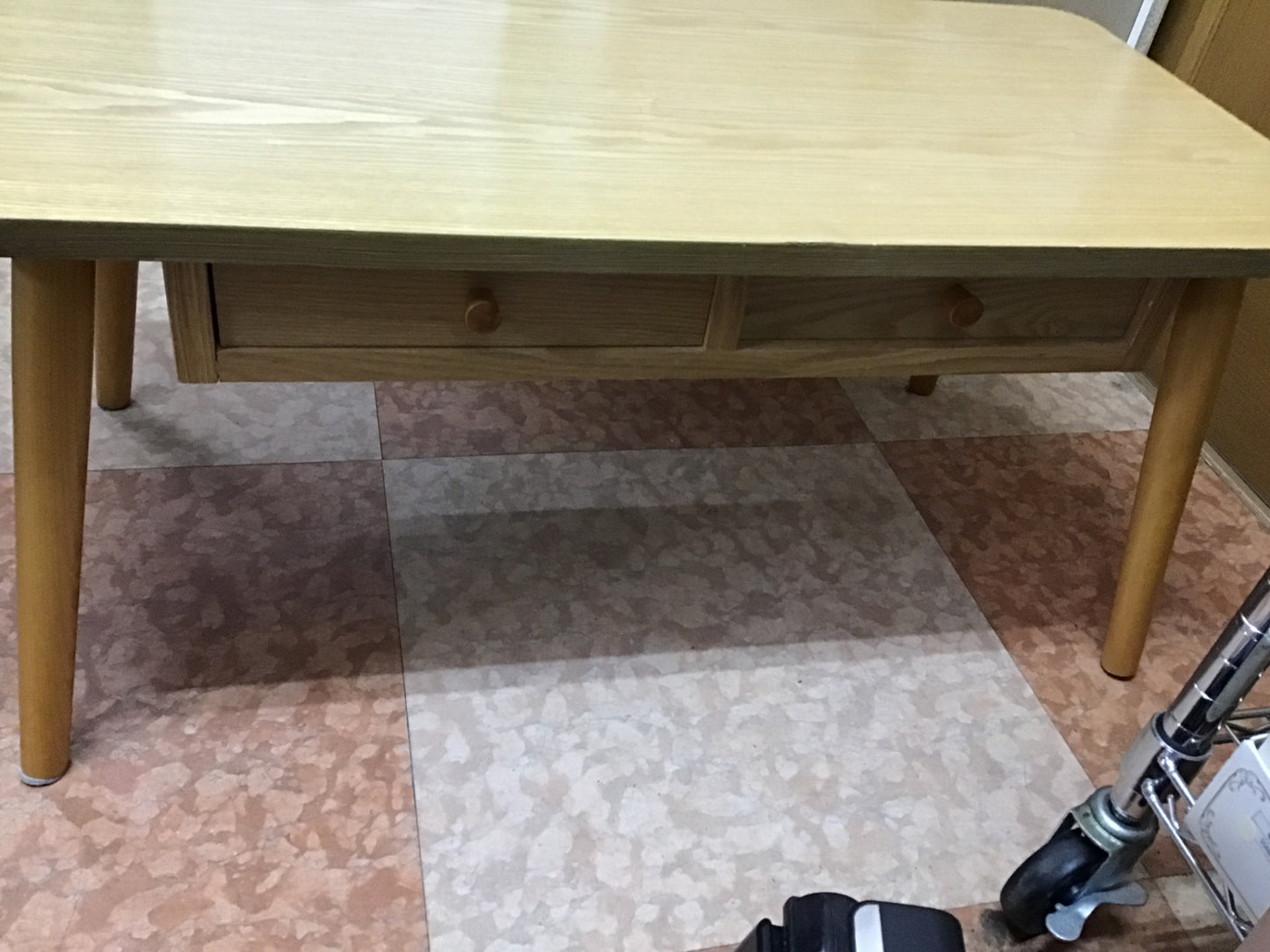 【深草店】 テーブル　幅80㎝　奥行40㎝　高さ37㎝