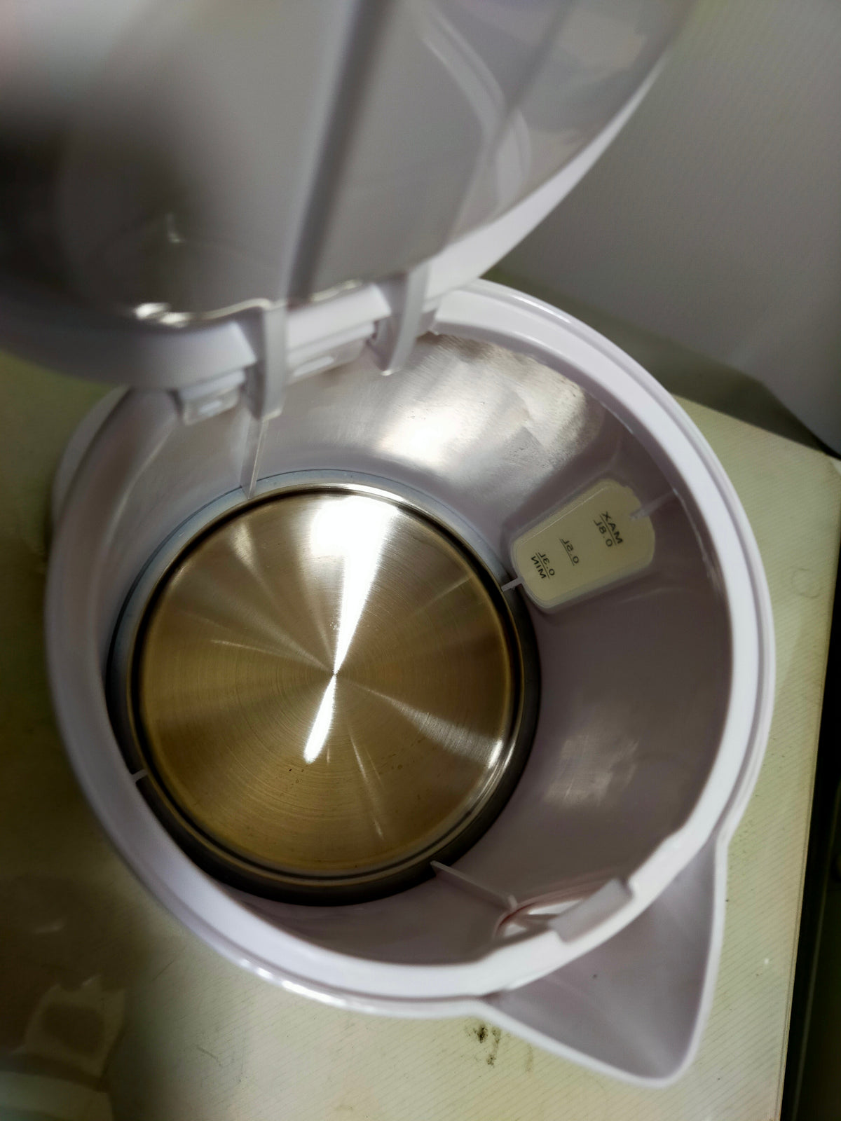 【サテライト】 電気ケトル ヒロコーポレーション 0.8L KTK-08  2024年製