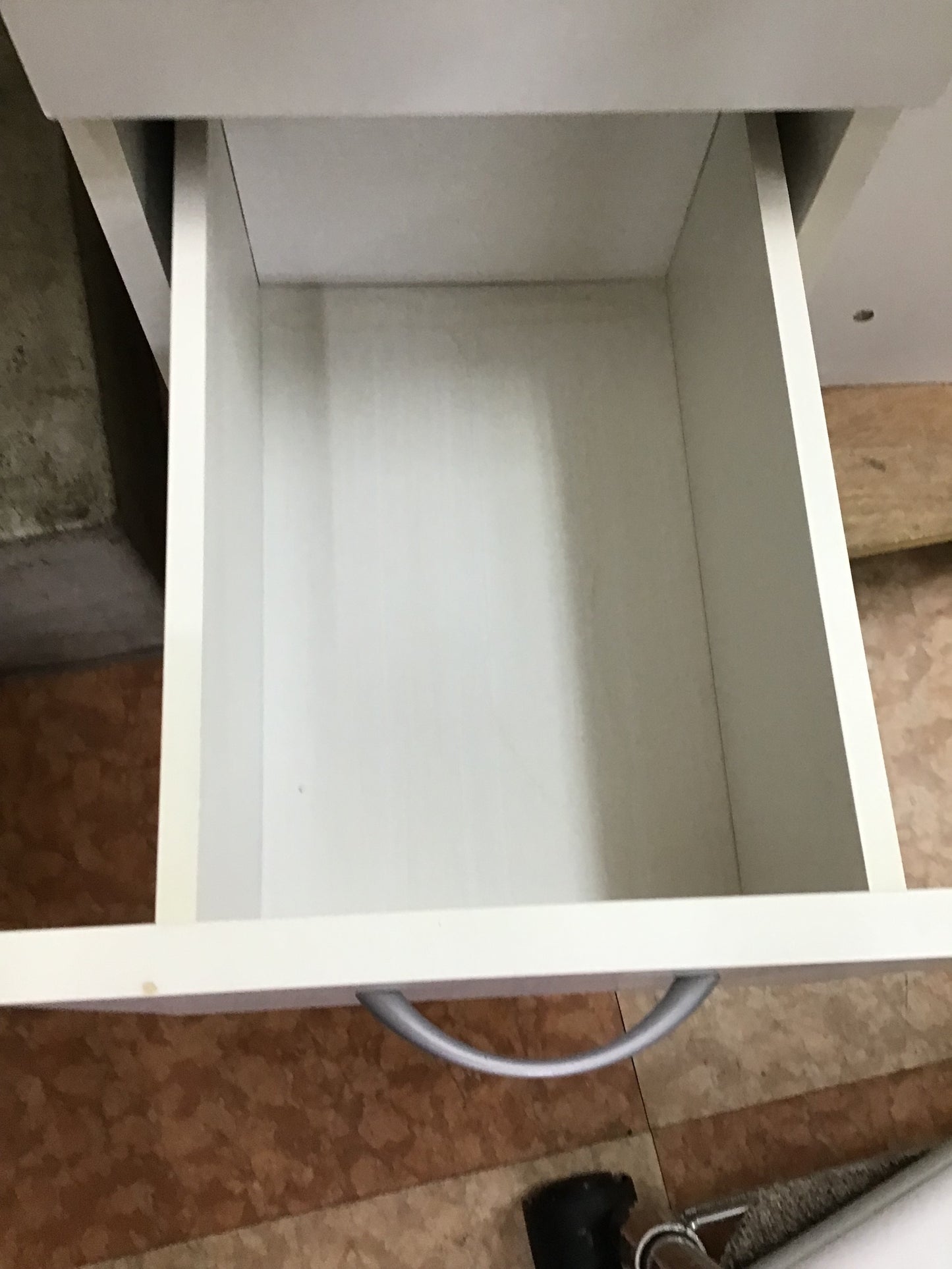 【深草店】 カップボード　白　幅28.5㎝　奥行39.5㎝　高さ120㎝