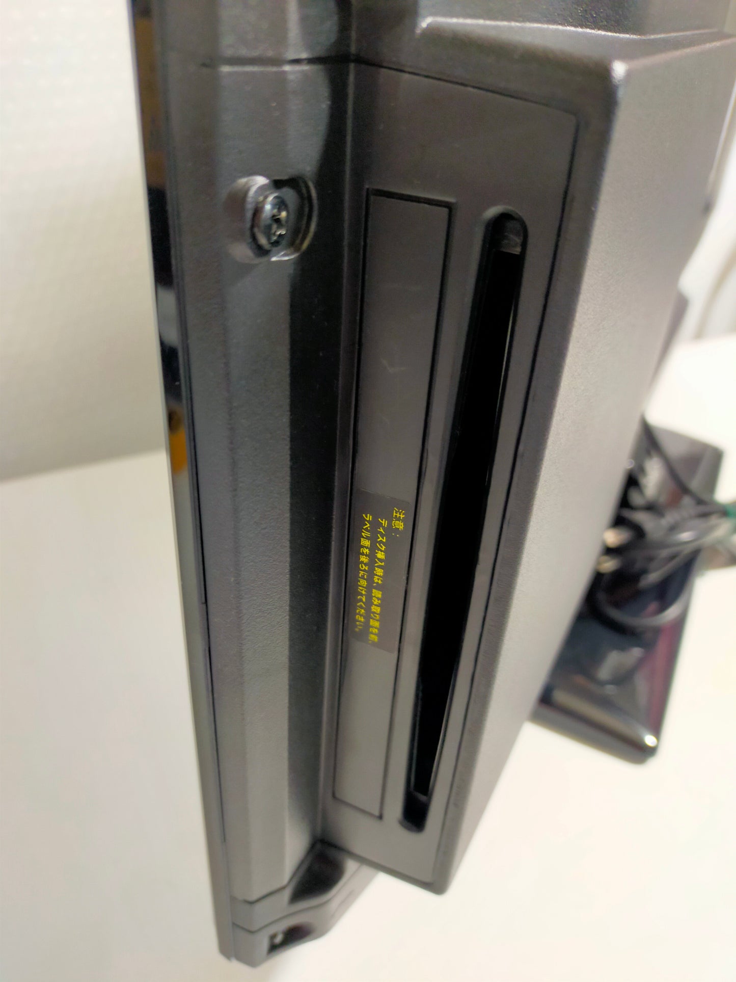 【サテライト】 液晶テレビ エスキュービズム 24V型 DVD内蔵 GL-24L01DV  2018年製