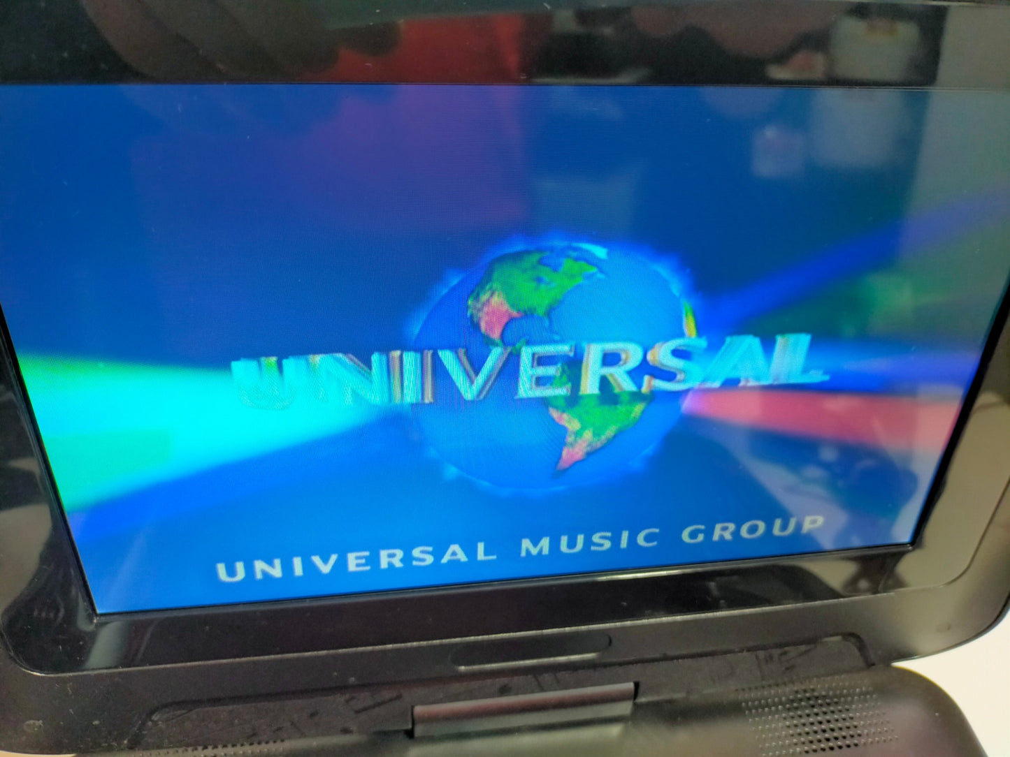 【サテライト】 ポータブルDVDプレーヤー 大栄トレーディング 9インチ DT-PD9K2205N