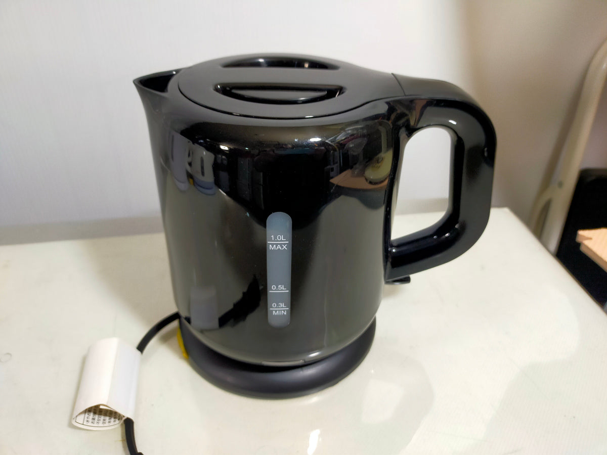 【サテライト】 電気ケトル 山善 1.0L DKE-100-B  2023年製