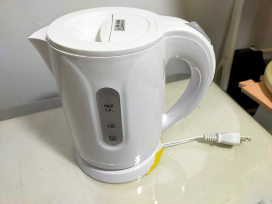 【サテライト】 電気ケトル ヒロコーポレーション 0.8L KTK-08  2024年製