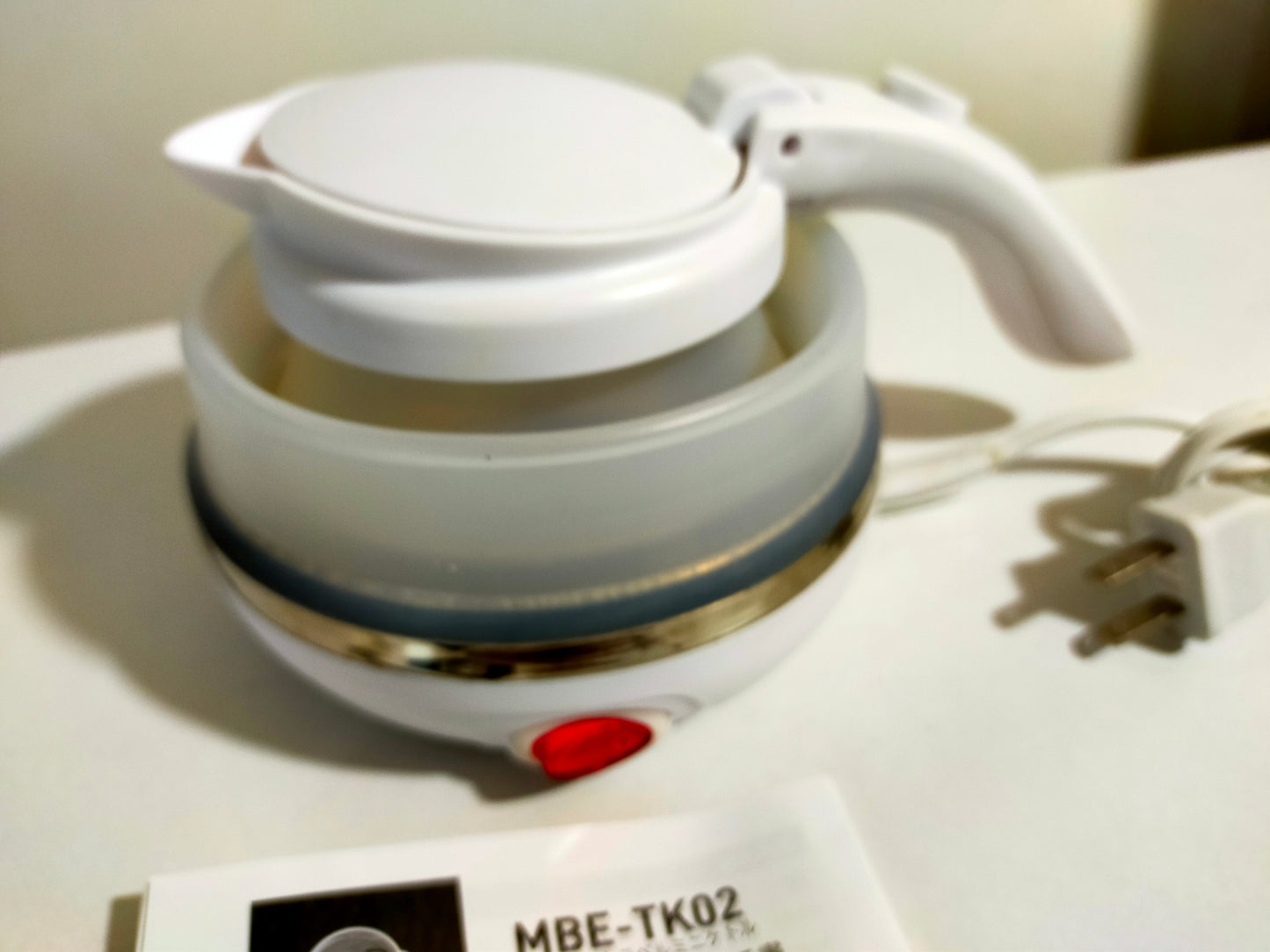 【サテライト】 折りたためるトラベルケトル 0.5L MBE-TK02