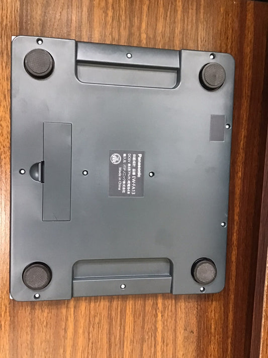 【深草店】 体重計　OMRON　HBFー375