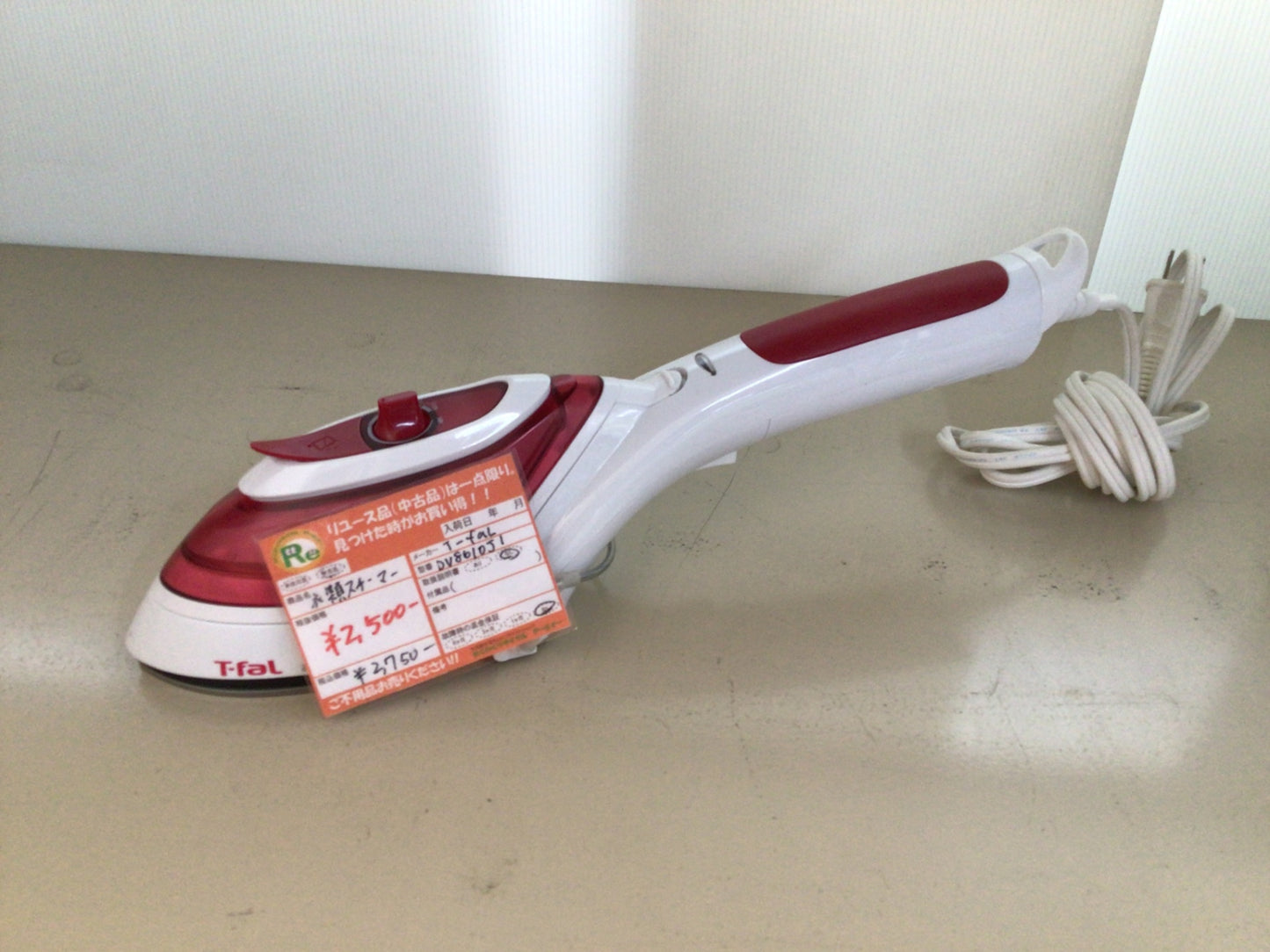 【深草店】衣類スチーマー　T-FAL DV8610JI