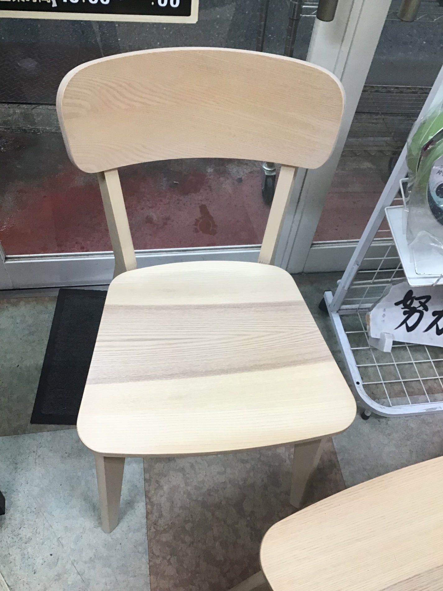 【深草店】 木製の椅子　四脚セット　幅44㎝　奥行41㎝　高さ80㎝　座高40㎝