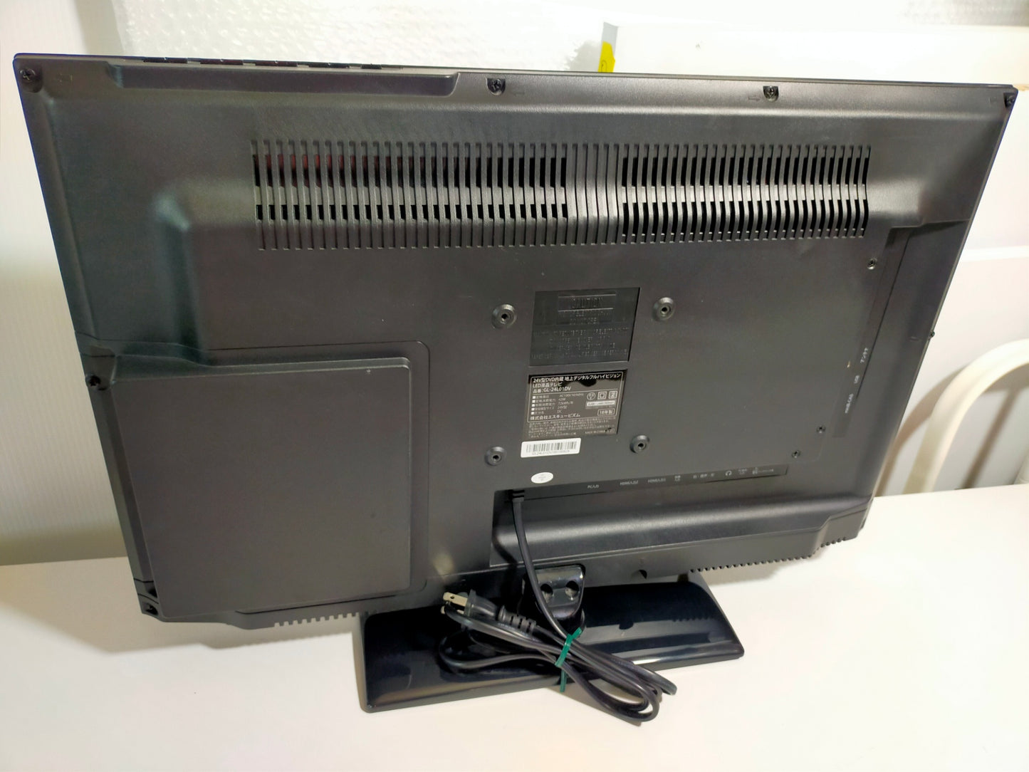 【サテライト】 液晶テレビ エスキュービズム 24V型 DVD内蔵 GL-24L01DV  2018年製