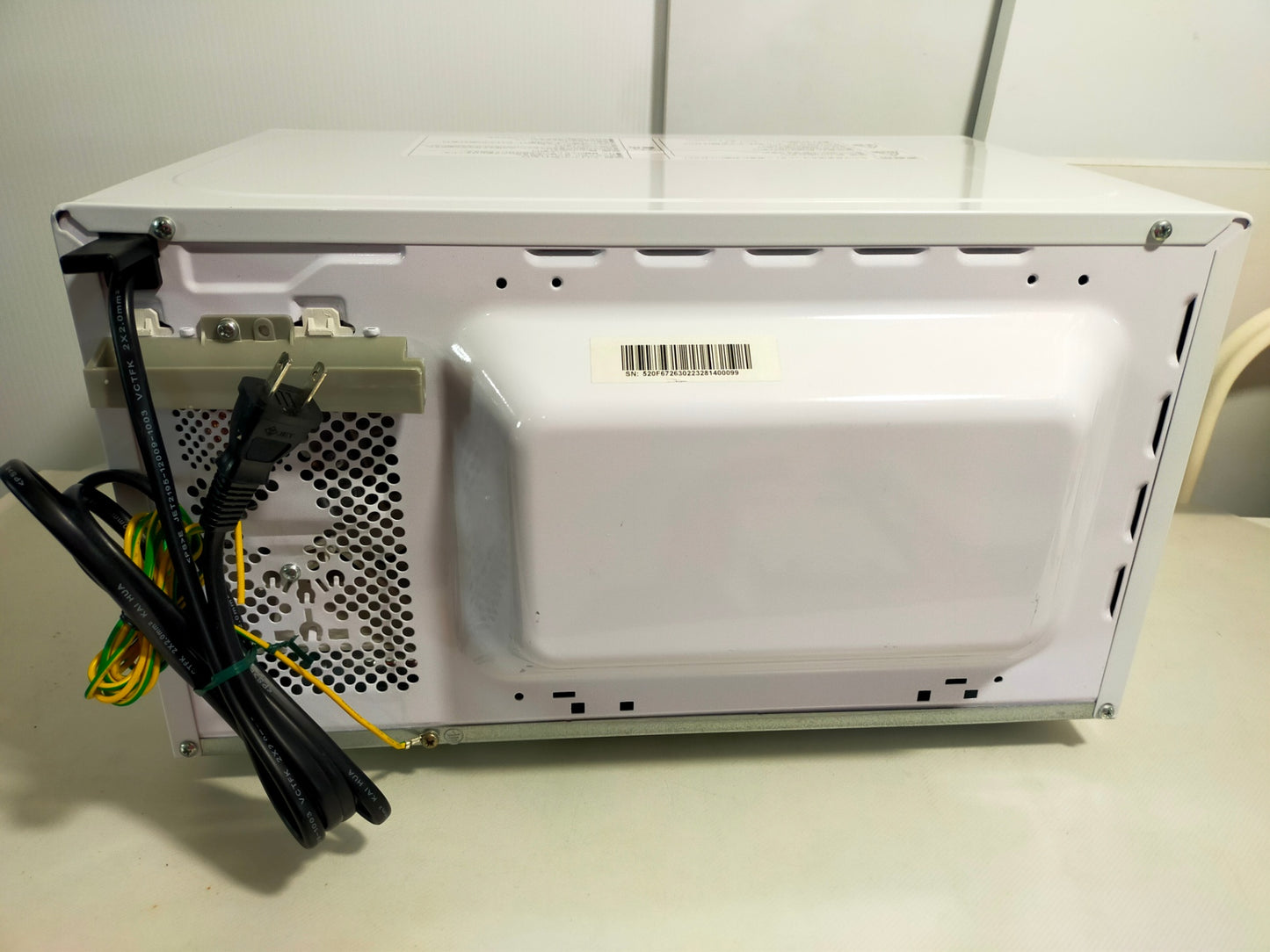 【サテライト】 電子レンジ 山善 17L MRT-S177-W  2022年製