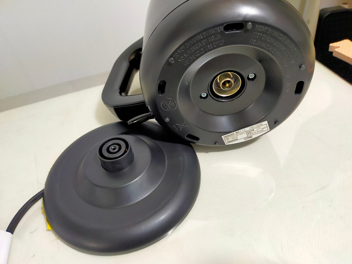 【サテライト】 電気ケトル 山善 1.0L DKE-100-B  2023年製