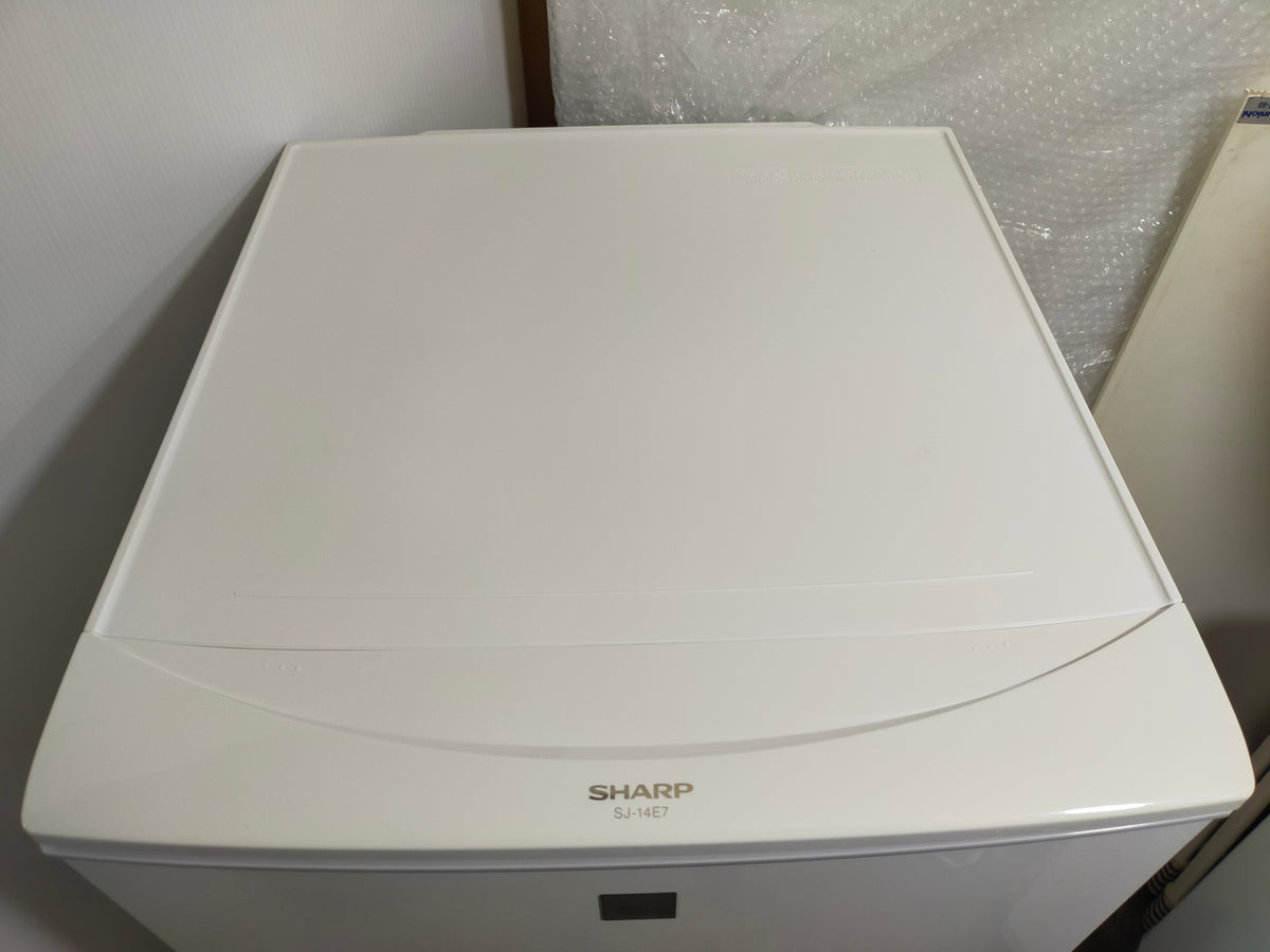 【サテライト】冷蔵庫 シャープ SJ-14E7-KW 137L 2020年製