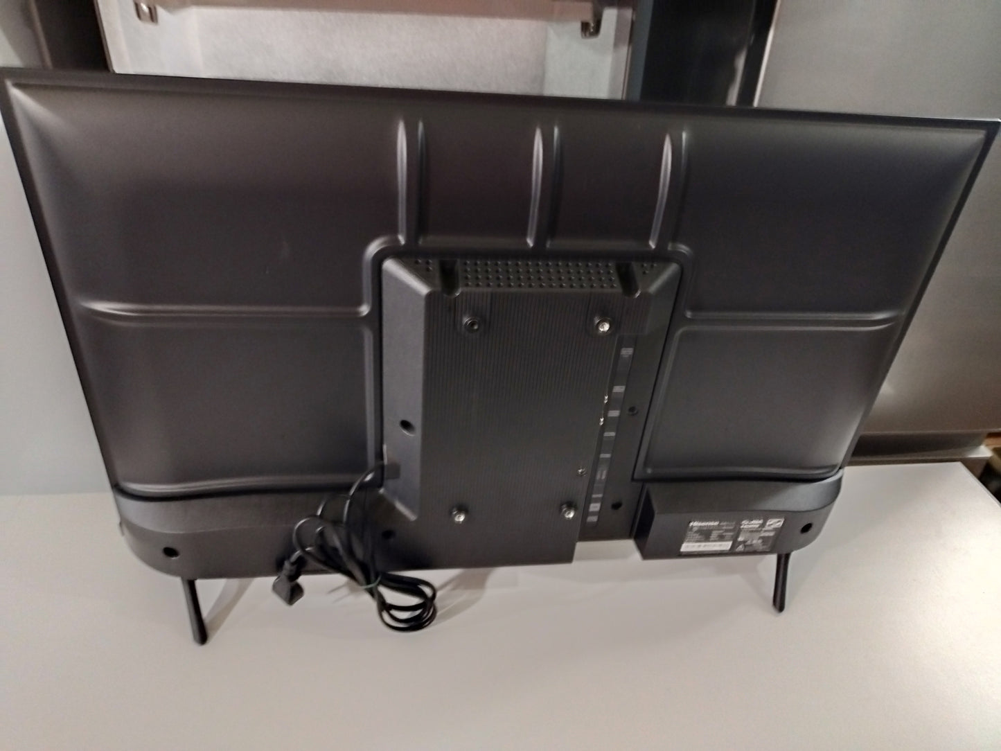 【サテライト】 液晶テレビ スマートテレビ ハイセンス 32V型 32A40H  2023年製