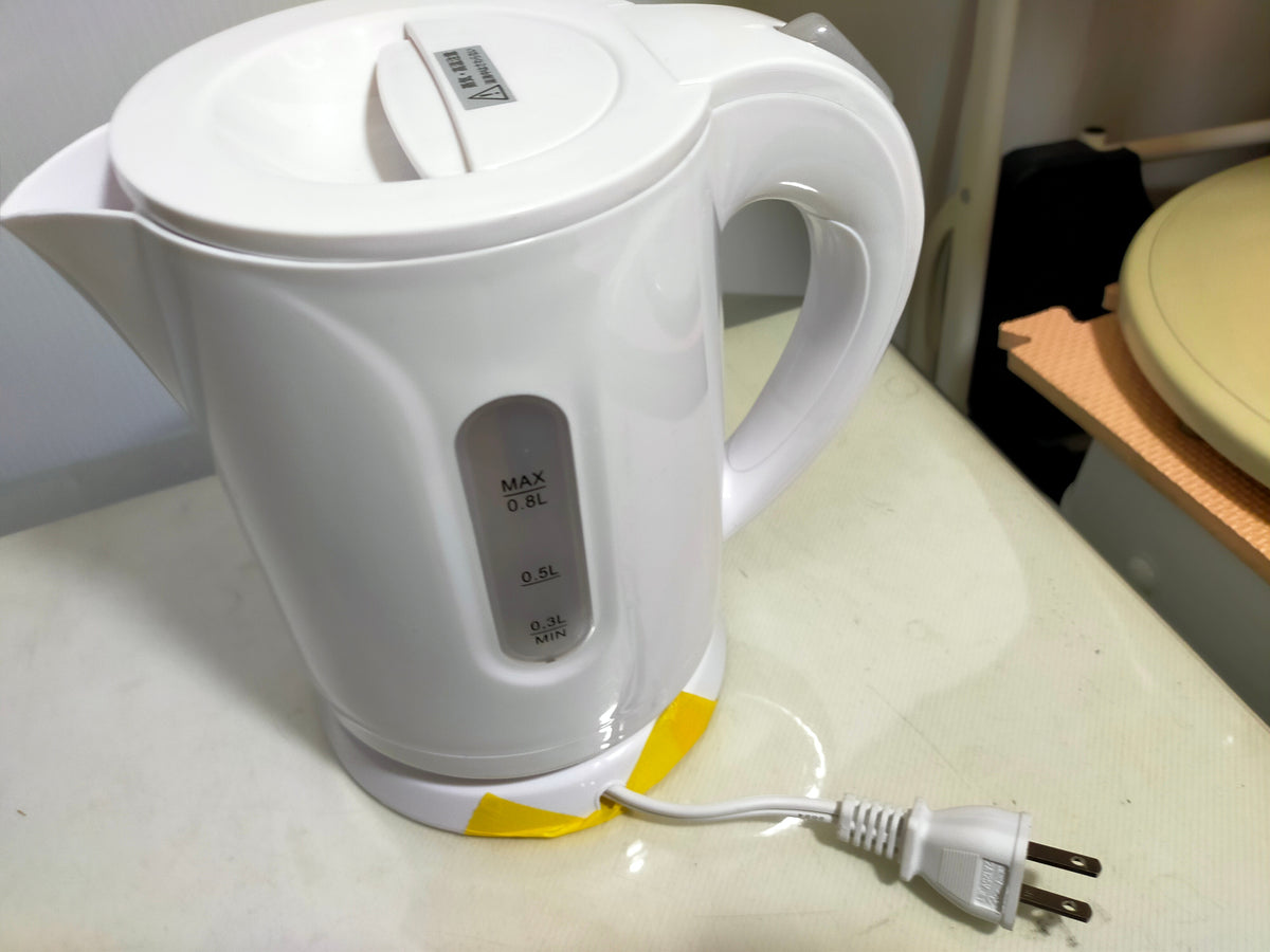 【サテライト】 電気ケトル ヒロコーポレーション 0.8L KTK-08  2024年製